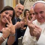 Eventos presididos pelo Papa serao traduzidos para novas linguagens de sinais