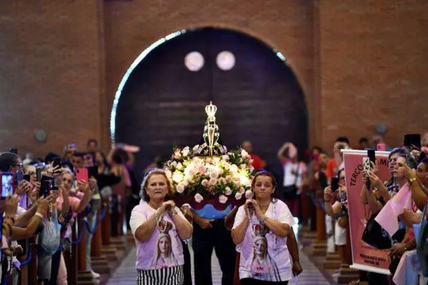 Santuario de Aparecida acolhe 12a Romaria Nacional do Terco das Mulheres 2