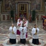 Conclave abertura