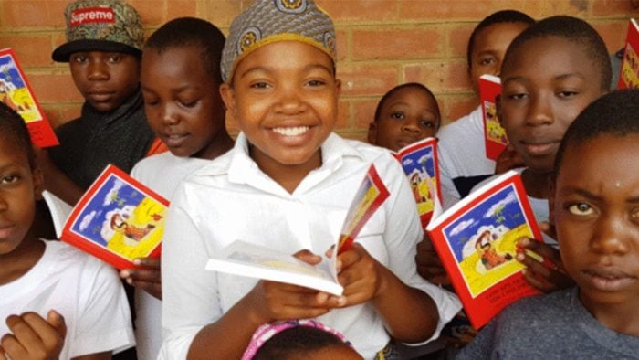 Dez mil Biblias da Crianca serao distribuidas em Roma