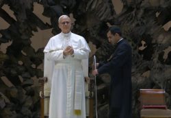 secretario papa1