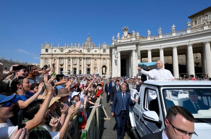 Papa exorta fieis a sairem a paralisia e com Jesus assumirem a historia da propria vida 2 2