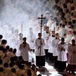 Procissao santa missa