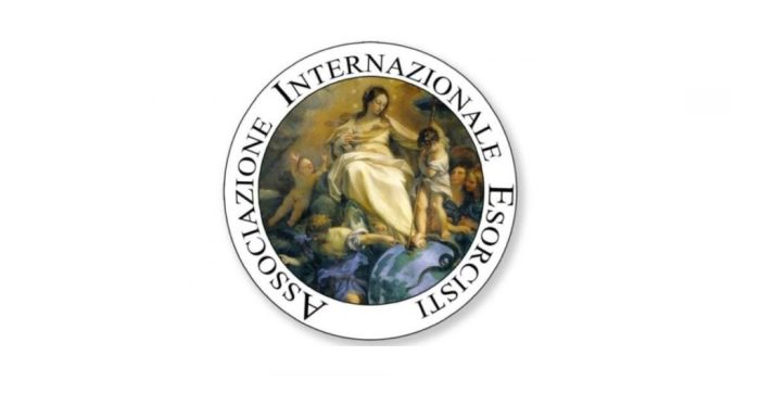 Associacao Internacional dos Exorcistas promove curso de formacao para leigos