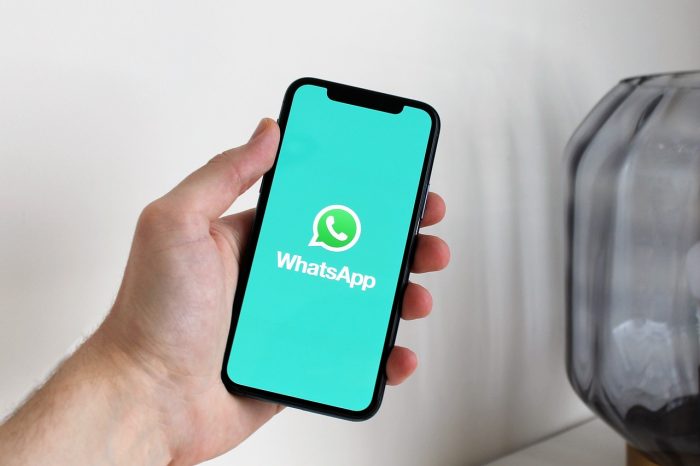 Como seguir o canal da Gaudium Press no WhatsApp
