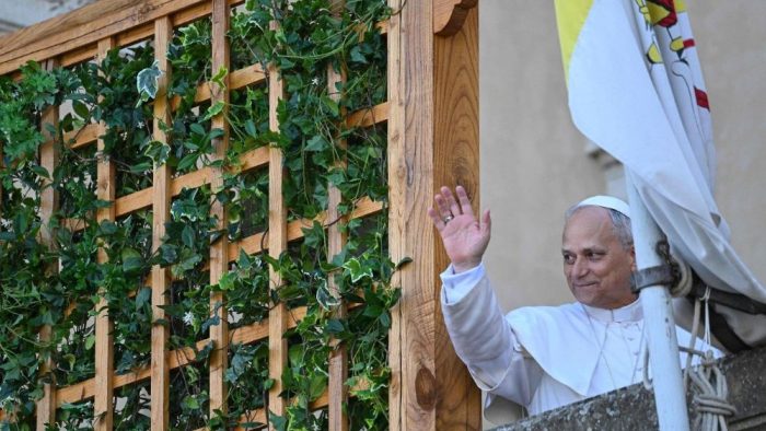 Papa Leao XIV viaja para sua residencia de verao em Castel Gandolfo 4