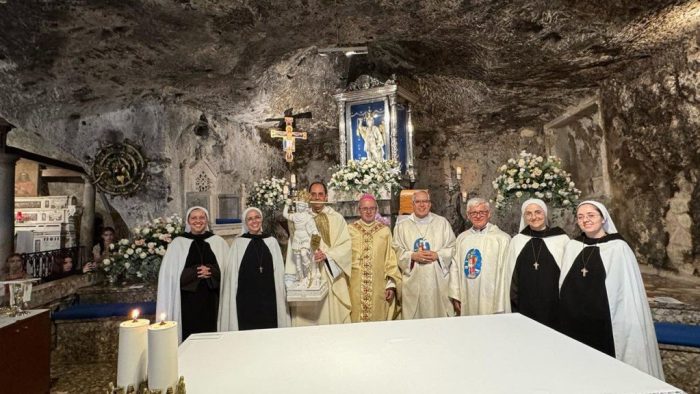 Imagem Peregrina de Sao Miguel Arcanjo visita o Brasil 1