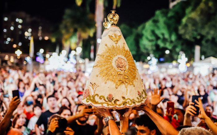 Mil Ave Marias sao rezadas por fieis em preparacao para o Cirio de Nazare 1
