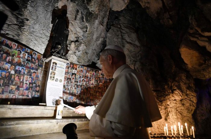 Papa Leao XIV visita Santuario de Nossa Senhora das Gracas de Mentorella 2