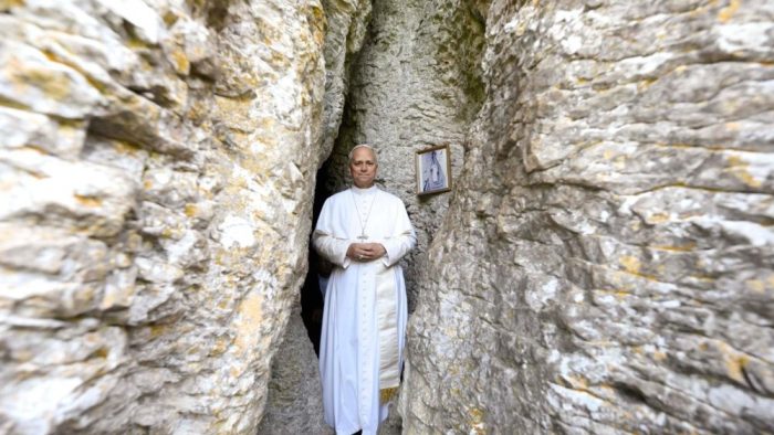 Papa Leao XIV visita Santuario de Nossa Senhora das Gracas de Mentorella 4