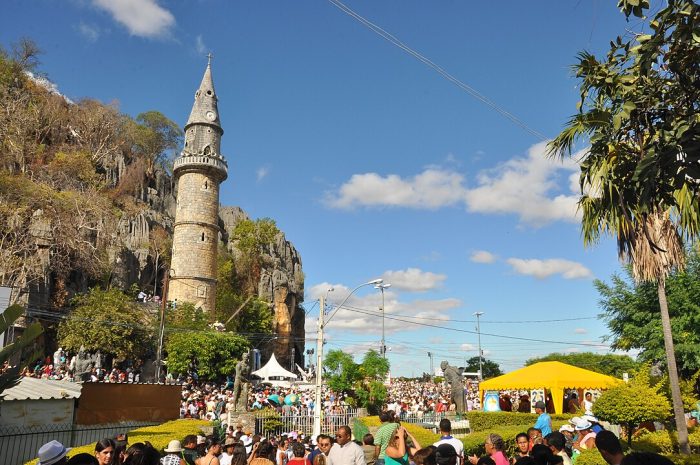 Romaria de Bom Jesus da Lapa e reconhecida como patrimonio cultural