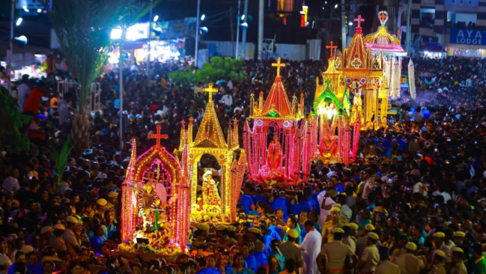 India Milhoes de fieis celebram festividade mariana na ‘Lourdes do Oriente 1