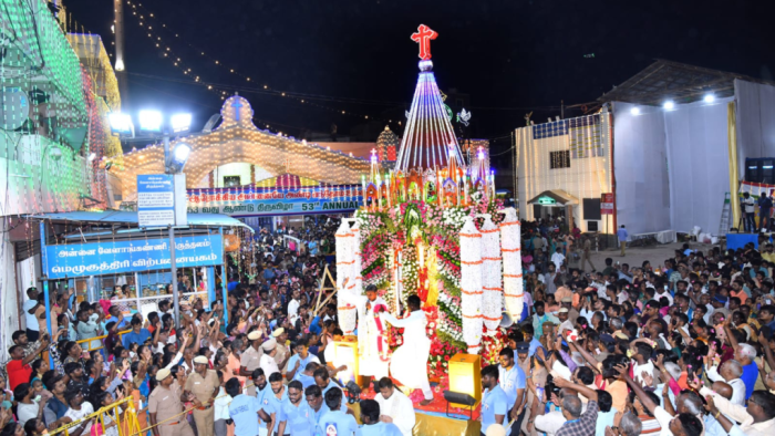 India Milhoes de fieis celebram festividade mariana na ‘Lourdes do Oriente 3