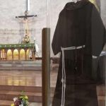 Habito de Sao Pio de Pietrelcina visitara os Estados Unidos pela primeira vez 1