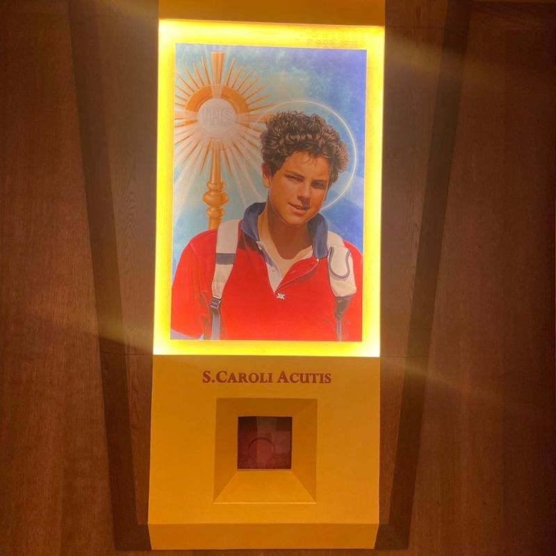 Exposicao sobre Sao Carlo Acutis na Basilica de Santa Rita em Cassia 2 1