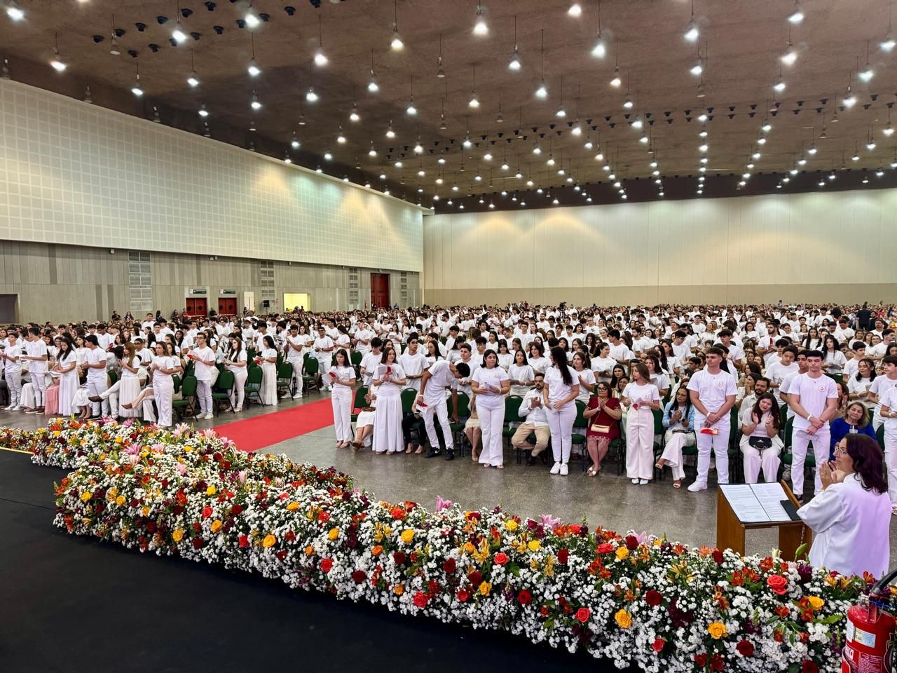 Mais de mil fieis sao crismados em Paroquia na Arquidiocese de Fortaleza 3