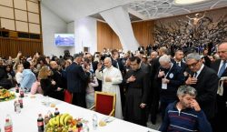 Leão XIV almoça com os pobres 5 almoco pobres papa