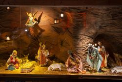 França: prefeito de Béziers condenado oito vezes por montar um presépio 4 590800904 1266127032214607 5791432012560779261 n