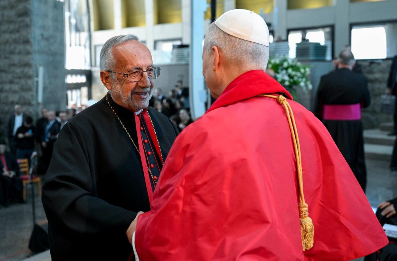 Leao XIV entrega Rosa de Ouro ao Santuario de Nossa Senhora do Libano 3