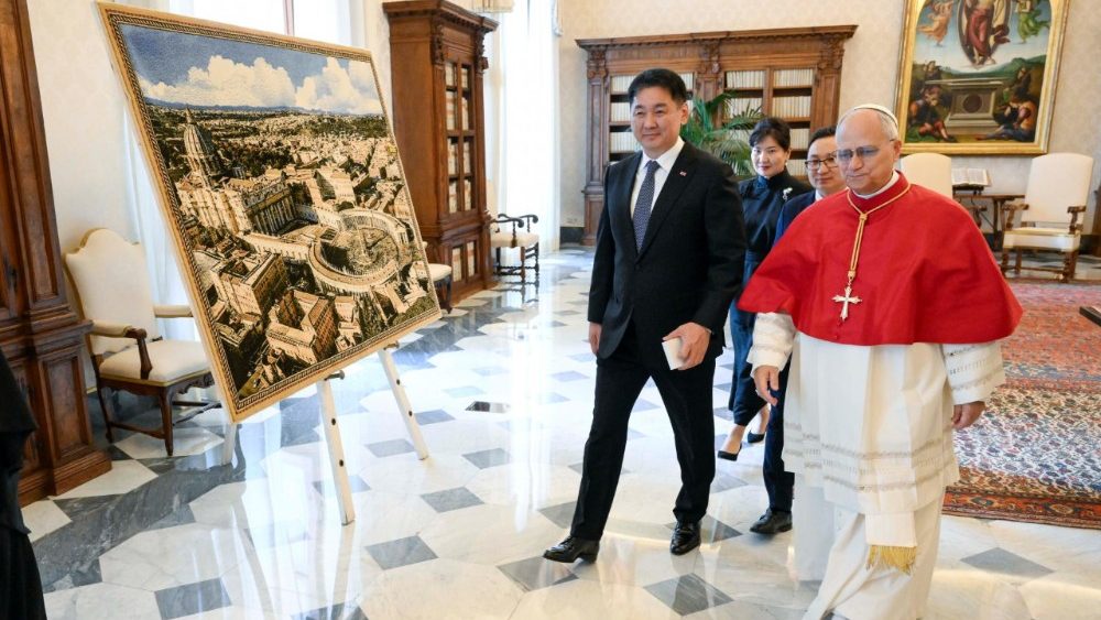 Leao XIV retoma seus compromissos no Vaticano apos um dia de descanso em Castel Gandolfo 4