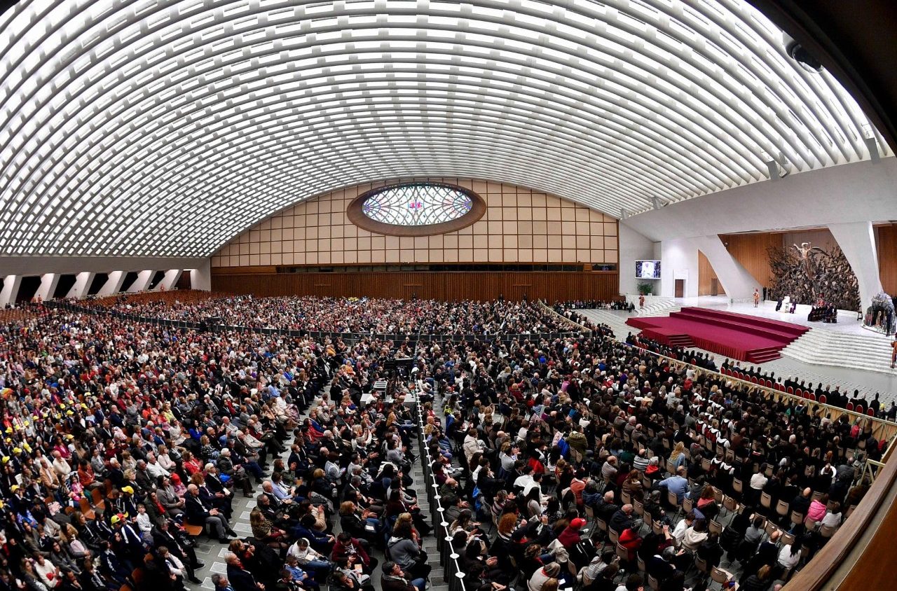 “Na pobreza do estábulo de Belém, contemplamos um mistério de humildade e amor”, declara Leão XIV 3 Na pobreza do estabulo de Belem contemplamos um misterio de humildade e amor declara Leao XIV 3