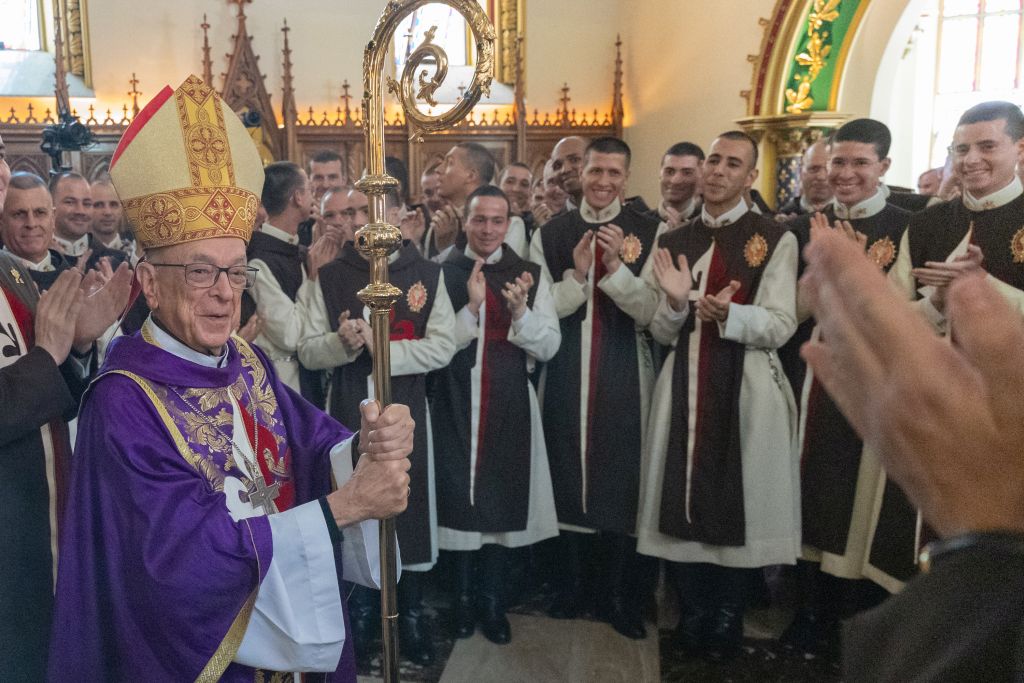 Dom Damasceno: “Tenho esperança que num futuro próximo poderemos conferir as Ordens Sacras” aos Arautos do Evangelho 7 Santa Missa Dom Damasceno Arautos do Evangelho 14