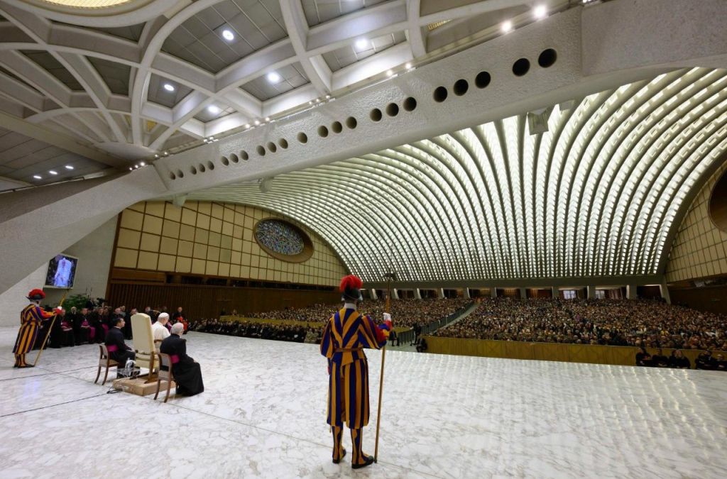 “A Palavra de Deus se desenvolve e cresce na Tradição”, assegura Leão XIV 5 A Palavra de Deus se desenvolve e cresce na Tradicao assegura Leao XIV 4