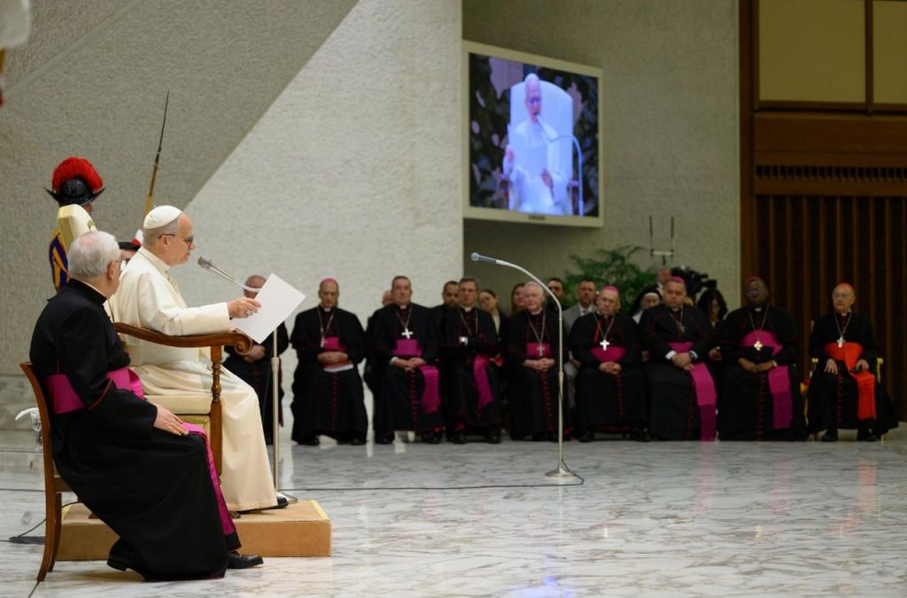 “A Palavra de Deus se desenvolve e cresce na Tradição”, assegura Leão XIV 4 A Palavra de Deus se desenvolve e cresce na Tradicao assegura Leao XIV 5