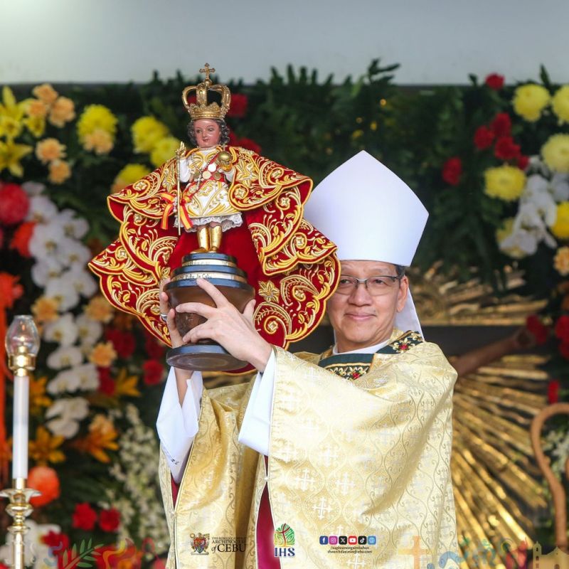 Festa do Santo Niño de Cebu reúne mais de cinco milhões de devotos nas Filipinas 5 Festa do Santo Nino de Cebu reune mais de 5 milhoes de devotos nas Filipinas