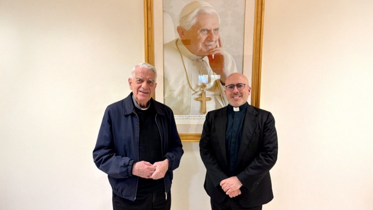Padre Roberto Regoli é o novo presidente da Fundação Ratzinger 2 Padre Roberto Regoli e o novo presidente da Fundacao Ratzinger