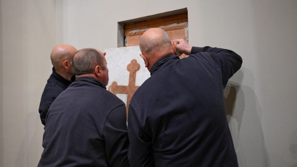 Porta Santa da Basílica de São João de Latrão é selada 5 Porta Santa da Basilica de Sao Joao de Latrao e selada 4