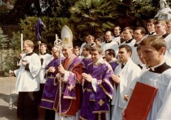 Ordenações cismáticas da FSSPX, o caso da China e da Alemanha, e um Papa em xeque 2 Foto: Amigos da FSSPX-Belém/ Facebook