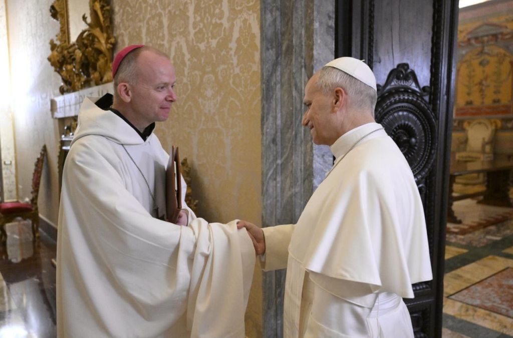 “A principal missão da Igreja é dar glória a Deus”, recorda pregador do Papa 2 A principal missao da Igreja e dar gloria a Deus recorda pregador do Papa 1