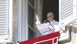 Leão XIV no Ângelus: a graça nos sustenta principalmente na hora da aflição 2 Foto: Vatican Media