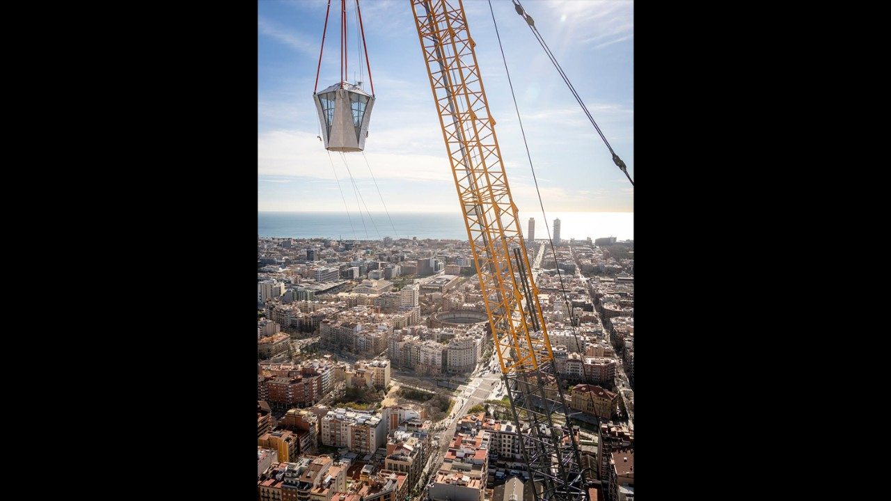 Espanha: Mais uma etapa concluída na construção da Basílica da Sagrada Família 3 Espanha Mais uma etapa concluida na construcao da Basilica da Sagrada Familia 2