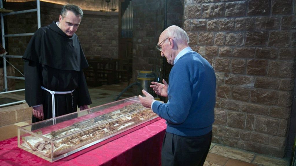 Mais de 350 mil devotos se inscreveram para venerar as relíquias de São Francisco de Assis 2 Mais de 350 mil devotos se inscreveram para venerar as reliquias de Sao Francisco de Assis 1