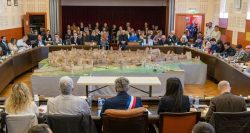 França: proibição de símbolos religiosos ostensivos no Conselho Municipal 2 Le conseil municipal Chalon-sur-Saône Foto: Chalon.fr