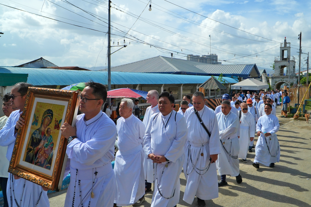 Congregação Redentorista celebra 120 anos de presença missionária nas Filipinas 3 Congregacao Redentorista celebra 120 anos de presenca missionaria nas Filipinas 2