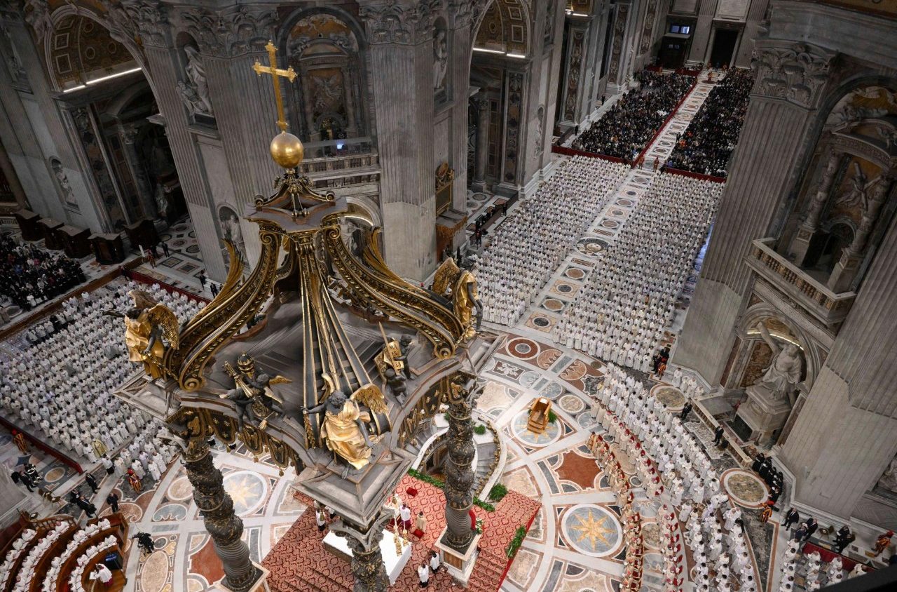 “A Cruz faz parte da missão”, recorda Leão XIV na Santa Missa do Crisma 4 A Cruz faz parte da missao recorda Leao XIV na Santa Missa do Crisma 2