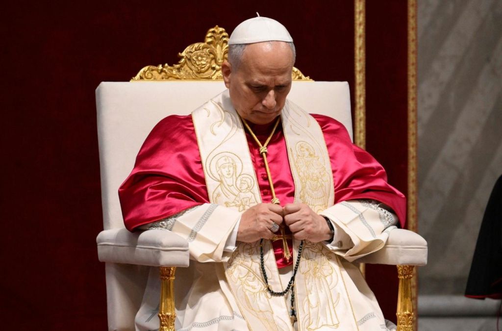 Papa Leão XIV convoca recitação mundial do Terço pedindo a paz 2 Papa Leao XIV convoca recitacao mundial do Terco pedindo a paz