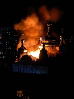 Ucrânia: ataque russo danifica catedral histórica de Kiev 2 Foto: Borys Gudziak/ Facebook