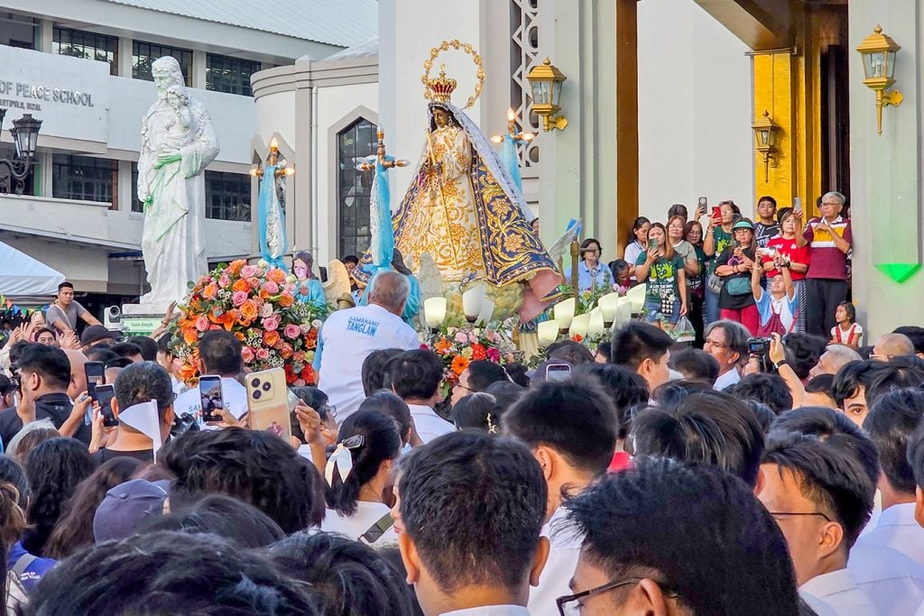 Filipinos celebram os 400 anos da chegada de Nossa Senhora da Paz e da Boa Viagem ao país 2 Filipinos celebram os 400 anos da chegada de Nossa Senhora da Paz e da Boa Viagem ao pais