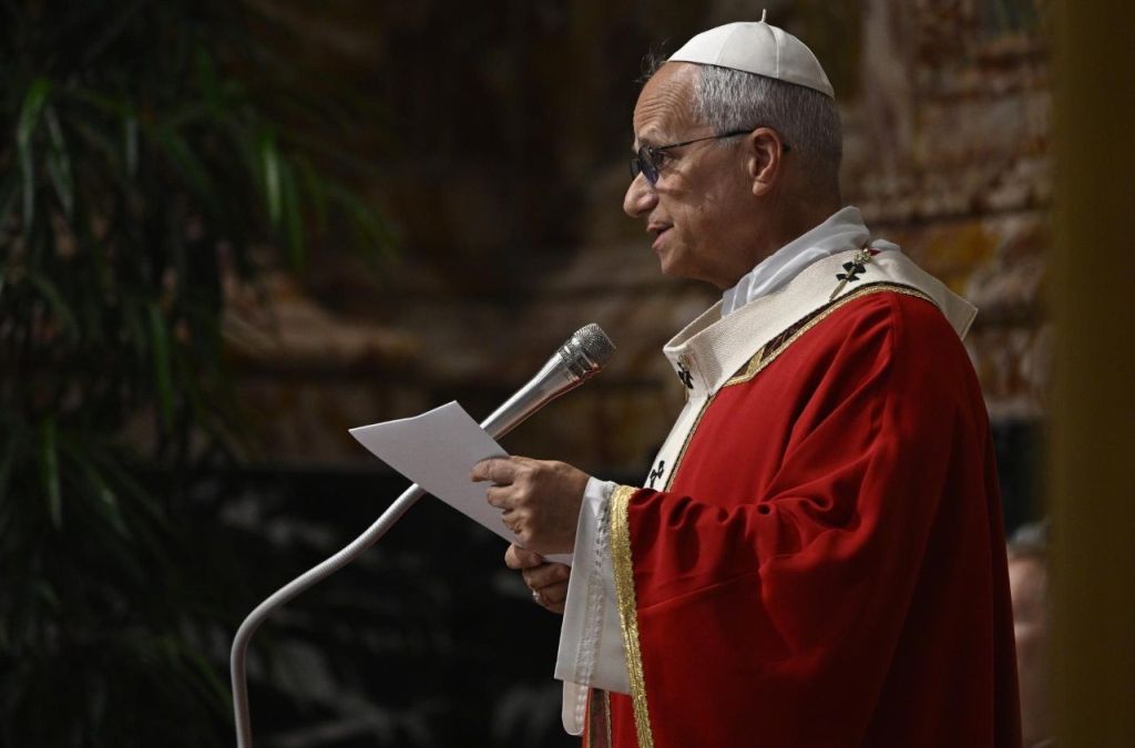 Papa Leão XIV preside exéquias do Cardeal Camillo Ruini na Basílica de São Pedro 2 Papa Leao XIV preside exequias do Cardeal Camillo Ruini na Basilica de Sao Pedro 1