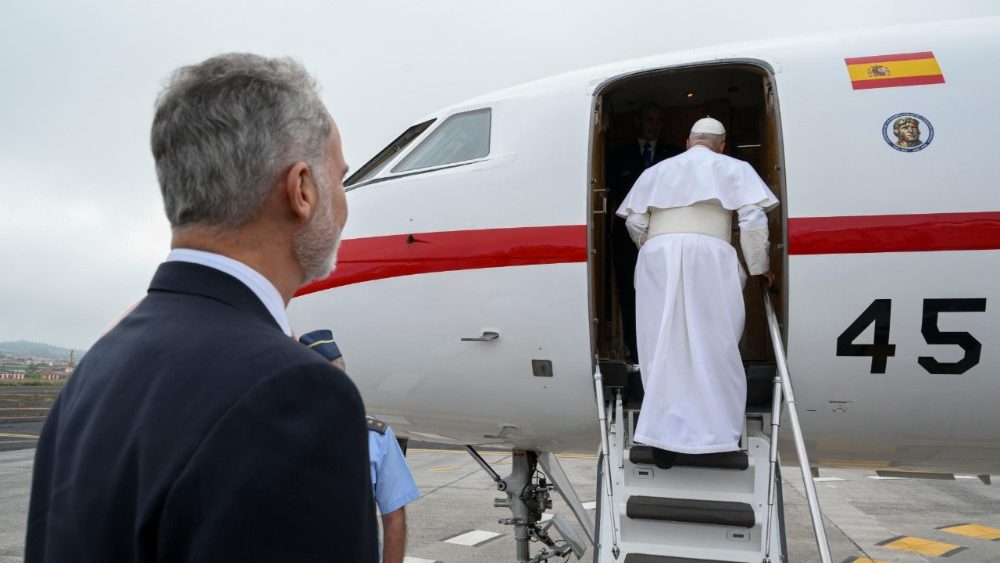Papa Leão XIV retorna ao Vaticano em aeronave do rei Felipe VI 3 Papa Leao XIV retorna ao Vaticano em aeronave do rei Felipe VI 3