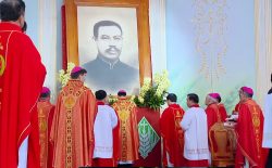 70 mil fiéis homenageiam sacerdote mártir na primeira beatificação celebrada no Vietnã 2 Foto: Facebook