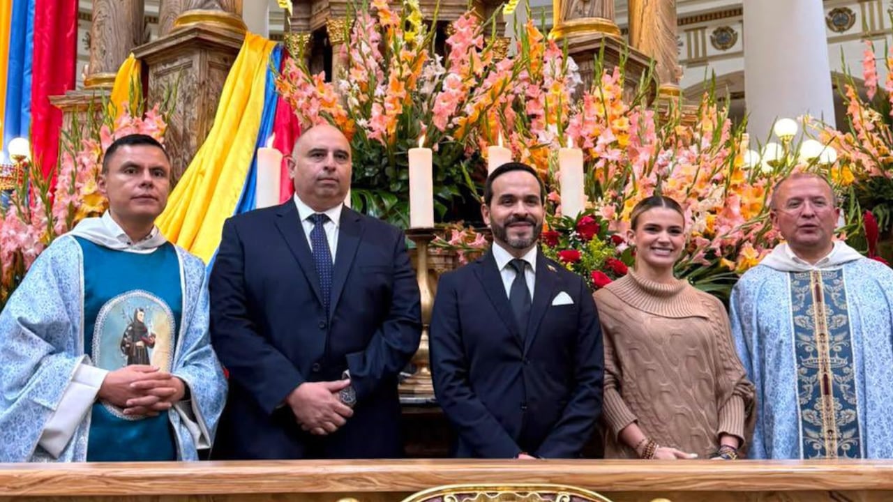 Presidente eleito da Colômbia se consagra à Nossa Senhora de Chiquinquirá 3 Presidente eleito da Colombia se consagra a Nossa Senhora de Chiquinquira 2