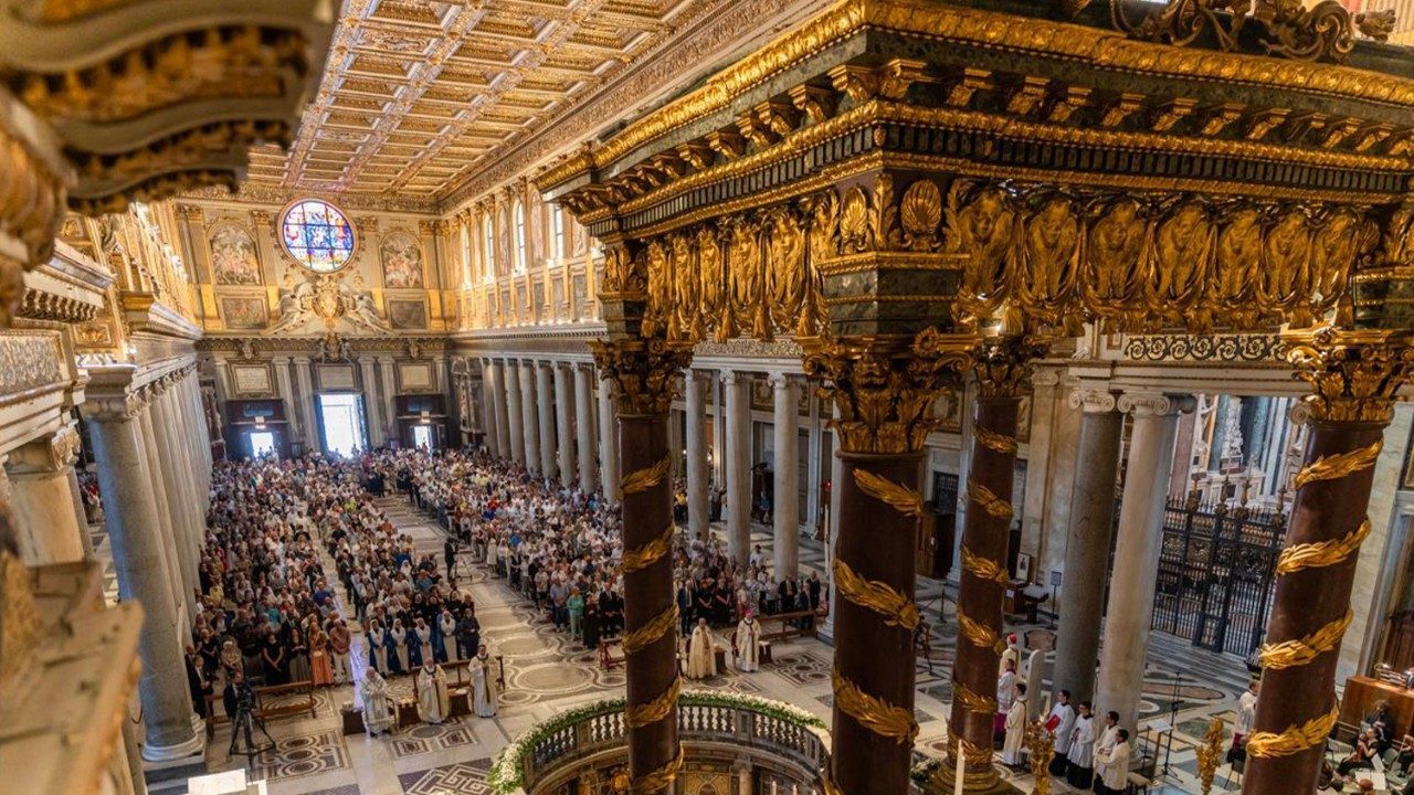 “Deus entra em nossas vidas pela gentileza”, destaca Cardeal Makrickas na festa de Nossa Senhora das Neves 2 Deus entra em nossas vidas pela gentileza destaca Cardeal Makrickas na festa de Nossa Senhora das Neves 1