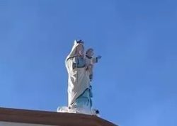 Imagem de Nossa Senhora não caiu durante o terremoto na Colômbia 2 imagem colombia
