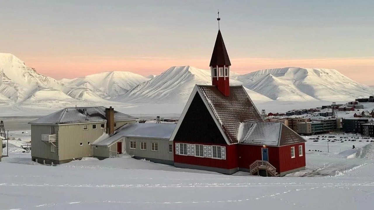 Igreja Católica comemora 100 anos de presença em Svalbard, na Noruega 2 Igreja Catolica comemora 100 anos de presenca em Svalbard na Noruega
