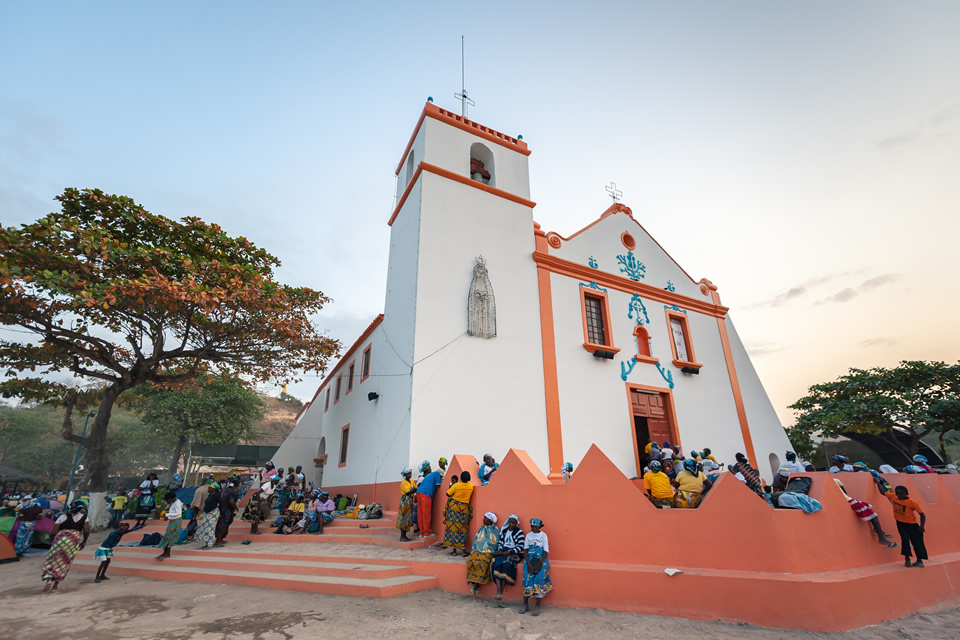 Santuário mariano em Angola recebe peregrinação de mais de duas mil crianças 2 Santuario mariano em Angola recebe peregrinacao de mais de duas mil criancas 1